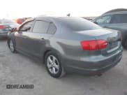 ✅ 2014 Volkswagen Jetta SE • VIN: 3VWD17AJ9EM359394 • Lot: 43782210. Listed on IAAI with 173,025 mi. Free auction sales archive from the USA and detailed vehicle history report at DreamBid. Image 3.