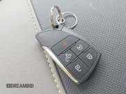 ✅ 2025 Chevrolet Silverado 1500 ZR2 • VIN: 3GCUKHEL1SG170864 • Лот: 42167688. Опубликован ранее на IAAI с пробегом 1 296 миль. Бесплатный доступ к архиву аукционных продаж из США и подробный отчёт об истории автомобиля на DreamBid. Изображение 11.