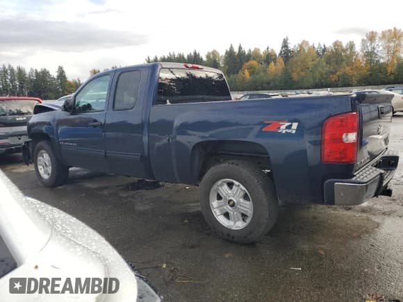 ✅ 2009 Chevrolet Silverado 1500 LT • VIN: 1GCEK29J99Z132366 • Лот: 90542705. Опубликован ранее на Copart с пробегом 55 257 миль. Бесплатный доступ к архиву аукционных продаж из США и подробный отчёт об истории автомобиля на DreamBid. Изображение 2.