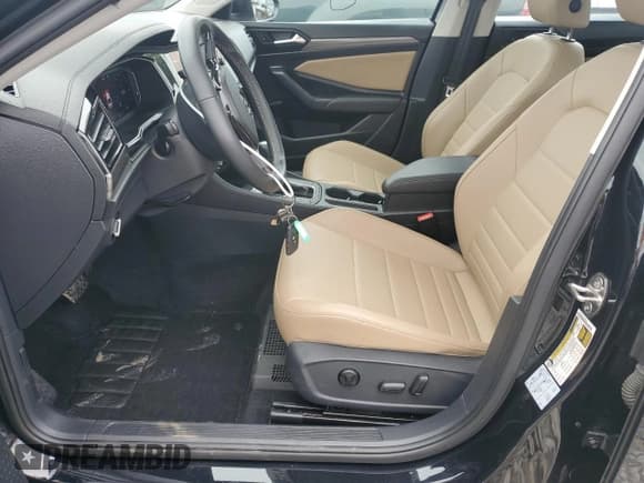 ✅ 2021 Volkswagen Jetta SEL • VIN: 3VWE57BU5MM013374 • Лот: 58579395. Опубликован ранее на Copart с пробегом 50 968 миль. Бесплатный доступ к архиву аукционных продаж из США и подробный отчёт об истории автомобиля на DreamBid. Изображение 7.