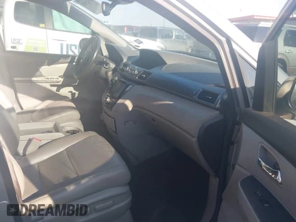 ✅ 2014 Honda Odyssey EX-L • VIN: 5FNRL5H64EB099175 • Lot: 41522452. Listed on IAAI with 175,471 mi. Free auction sales archive from the USA and detailed vehicle history report at DreamBid. Image 5.