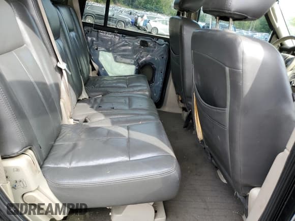✅ 2009 Ford Expedition SSV • VIN: 1FMFU16599EB20012 • Lot: 80764475. Listed on Copart with 185,950 mi. Free auction sales archive from the USA and detailed vehicle history report at DreamBid. Image 11.