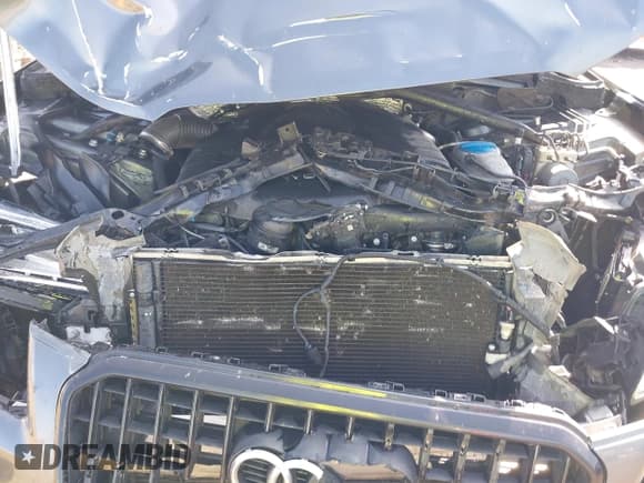 ✅ 2015 Audi Q5 Prestige • VIN: WA1WMAFP8FA055124 • Lot: 42490344. Wystawiony na IAAI z przebiegiem 107 297 mil. Bezpłatny archiwum sprzedaży aukcyjnych z USA i szczegółowy raport historii pojazdu na DreamBid. Zdjęcie 10.