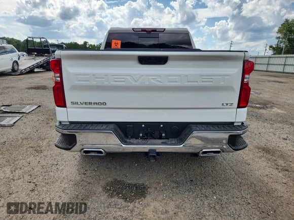 2025 Chevrolet Silverado 1500 LTZ with VIN 1GCUKGEL1SZ177890, listed as a Copart auction lot 81591325 with 5,415 mi miles and Salvage title. Bid and sale history available at DreamBid. Image 6.