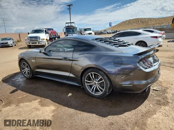 ✅ 2017 Ford Mustang GT • VIN: 1FA6P8CF9H5225350 • Lot: 71444785. Wystawiony na Copart z przebiegiem 69 402 mil. Bezpłatny archiwum sprzedaży aukcyjnych z USA i szczegółowy raport historii pojazdu na DreamBid. Zdjęcie 2.