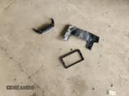 ✅ 2024 Toyota Corolla LE • VIN: 5YFB4MDE8RP115085 • Лот: 84218605. Опубликован ранее на Copart с пробегом 927 миль. Бесплатный доступ к архиву аукционных продаж из США и подробный отчёт об истории автомобиля на DreamBid. Изображение 12.