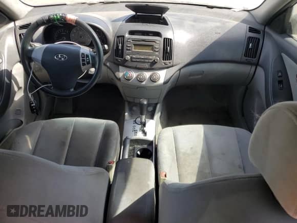 ✅ 2008 Hyundai Elantra GLS • VIN: KMHDU46D68U307289 • Lot: 70672064. Wystawiony na Copart z przebiegiem 202 551 mil mil. Skorzystaj z bezpłatnego archiwum sprzedaży aukcyjnych z USA i zobacz szczegółowy raport historii pojazdu na DreamBid. Zdjęcie 8.