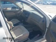 ✅ 2004 Hyundai Sonata • VIN: KMHWF25S34A946488 • Lot: 42821192. Listed on IAAI with 127,034 mi. Free auction sales archive from the USA and detailed vehicle history report at DreamBid. Image 5.