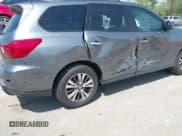 ✅ 2018 Nissan Pathfinder S • VIN: 5N1DR2MN0JC613157 • Лот: 42074018. Опубликован ранее на IAAI с пробегом 147 840 миль. Бесплатный доступ к архиву аукционных продаж из США и подробный отчёт об истории автомобиля на DreamBid. Изображение 6.