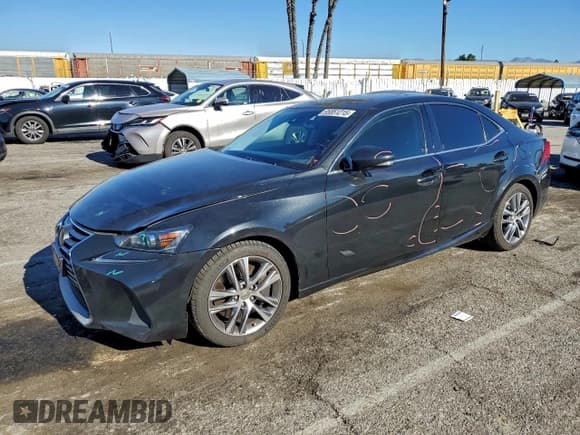 ✅ 2019 Lexus IS 300 F Sport • VIN: JTHBA1D25K5092847 • Lot: 95851215. Listed on Copart with 121,879 mi. Free auction sales archive from the USA and detailed vehicle history report at DreamBid. Image 1.
