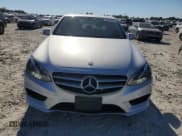 ✅ 2014 Mercedes-Benz E 350 Luxury • VIN: WDDHF8JB2EA983500 • Lot: 86524655. Wystawiony na Copart z przebiegiem 128 666 mil. Bezpłatny archiwum sprzedaży aukcyjnych z USA i szczegółowy raport historii pojazdu na DreamBid. Zdjęcie 5.