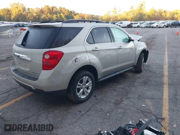 ✅ 2015 Chevrolet Equinox LT • VIN: 2GNALBEK0F6101497 • Lot: 43464064. Listed on IAAI with 145,621 mi. Free auction sales archive from the USA and detailed vehicle history report at DreamBid. Image 4.