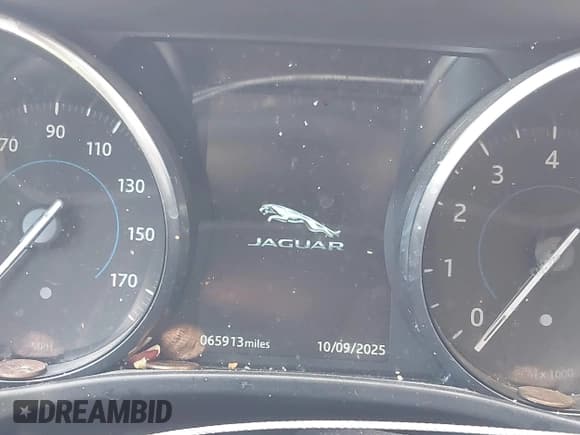 ✅ 2019 Jaguar XE 25t Premium • VIN: SAJAJ4FX9KCP49167 • Lot: 43403267. Listed on IAAI with 65,913 mi. Free auction sales archive from the USA and detailed vehicle history report at DreamBid. Image 15.