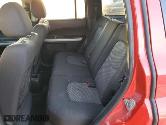 ✅ 2008 Chevrolet HHR LT • VIN: 3GNDA23P48S580819 • Lot: 41531265. Listed on Copart with 171,377 mi. Free auction sales archive from the USA and detailed vehicle history report at DreamBid. Image 10.