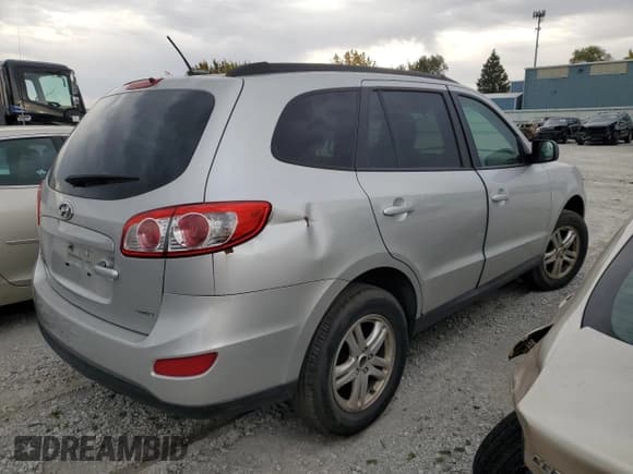 ✅ 2012 Hyundai Santa Fe GLS • VIN: 5XYZGDAB5CG160464 • Lot: 76205014. Listed on Copart with Not provided. Free auction sales archive from the USA and detailed vehicle history report at DreamBid. Image 3.