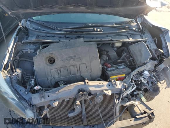 ✅ 2018 Toyota Corolla SE • VIN: 2T1BURHE0JC039826 • Lot: 84438485. Listed on Copart with 165,528 mi. Free auction sales archive from the USA and detailed vehicle history report at DreamBid. Image 11.