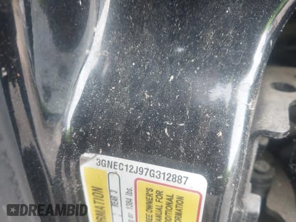 ✅ 2007 Chevrolet Avalanche LS • VIN: 3GNEC12J97G312887 • Lot: 43787976. Listed on IAAI with 179,711 mi. Free auction sales archive from the USA and detailed vehicle history report at DreamBid. Image 9.