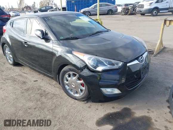✅ 2013 Hyundai Veloster w/Gray Int • VIN: KMHTC6AD1DU141372 • Lot: 41349170. Wystawiony na IAAI z przebiegiem Nie podano. Bezpłatny archiwum sprzedaży aukcyjnych z USA i szczegółowy raport historii pojazdu na DreamBid. Zdjęcie 1.