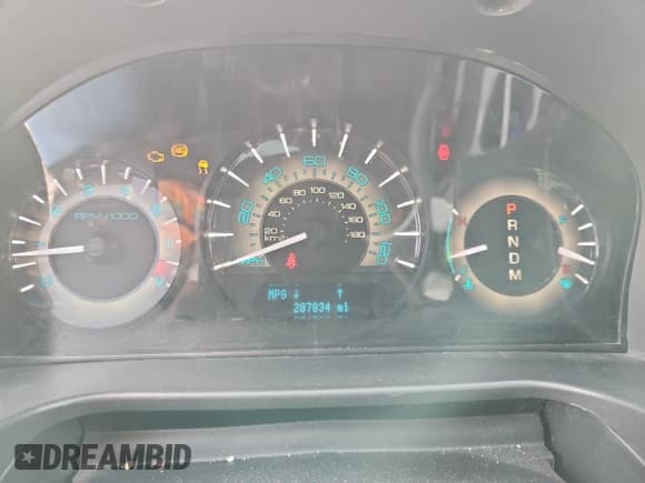 ✅ 2010 Mercury Milan Premier • VIN: 3MEHM0JG5AR633063 • Lot: 91926025. Listed on Copart with 287,834 mi. Free auction sales archive from the USA and detailed vehicle history report at DreamBid. Image 9.