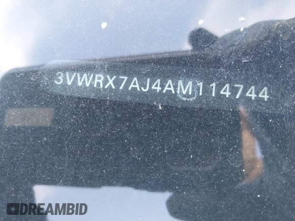 ✅ 2010 Volkswagen Jetta SE • VIN: 3VWRX7AJ4AM114744 • Lot: 43665743. Wystawiony na IAAI z przebiegiem 141 461 mil. Bezpłatny archiwum sprzedaży aukcyjnych z USA i szczegółowy raport historii pojazdu na DreamBid. Zdjęcie 9.