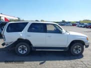 ✅ 1998 Toyota 4Runner SR5 • VIN: JT3GN86R5W0057330 • Lot: 41970134. Wystawiony na IAAI z przebiegiem 252 753 mil. Bezpłatny archiwum sprzedaży aukcyjnych z USA i szczegółowy raport historii pojazdu na DreamBid. Zdjęcie 13.