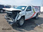 ✅ 2018 Chevrolet Silverado 1500 Work Truck • VIN: 1GCNCNEH8JZ371123 • Lot: 43257336. Wystawiony na IAAI z przebiegiem 79 467 mil. Bezpłatny archiwum sprzedaży aukcyjnych z USA i szczegółowy raport historii pojazdu na DreamBid. Zdjęcie 19.