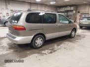 ✅ 1999 Toyota Sienna LE • VIN: 4T3ZF13CXXU127488 • Лот: 42334323. Опубликован ранее на IAAI с пробегом 247 917 миль. Бесплатный доступ к архиву аукционных продаж из США и подробный отчёт об истории автомобиля на DreamBid. Изображение 4.