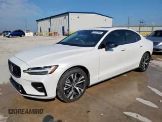 ✅ 2024 Volvo S60 Plus Dark Theme • VIN: 7JRL12TL0RG309498 • Lot: 81227965. Wystawiony na Copart z przebiegiem 16 984 mil. Bezpłatny archiwum sprzedaży aukcyjnych z USA i szczegółowy raport historii pojazdu na DreamBid. Zdjęcie 1.