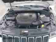 2018 Jeep Grand Cherokee Altitude с VIN 1C4RJFAG3JC180674, выставлен на аукционе IAAI как лот 40632513 с пробегом 87 403 миль миль и . История ставок и продаж доступна на DreamBid. Изображение 10.