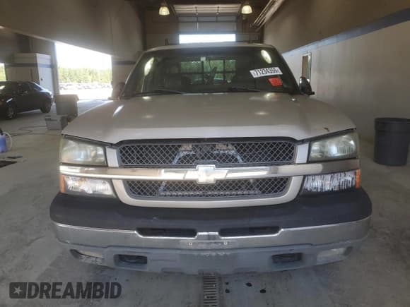 ✅ 2005 Chevrolet Silverado 1500 LT • VIN: 1GCEC19T85Z262819 • Лот: 71234355. Опубликован ранее на Copart с пробегом 251 267 миль. Бесплатный доступ к архиву аукционных продаж из США и подробный отчёт об истории автомобиля на DreamBid. Изображение 5.