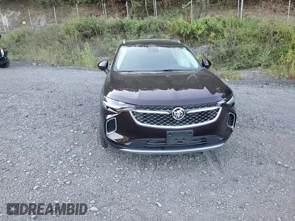 ✅ 2022 Buick Envision Avenir • VIN: LRBFZSR41ND016384 • Lot: 80933985. Wystawiony na Copart z przebiegiem 22 964 mil. Bezpłatny archiwum sprzedaży aukcyjnych z USA i szczegółowy raport historii pojazdu na DreamBid. Zdjęcie 14.