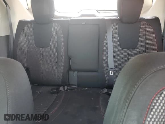 ✅ 2016 Chevrolet Equinox LT • VIN: 2GNFLFEK8G6127392 • Лот: 68994494. Опубликован ранее на Copart с пробегом 118 423 миль. Бесплатный доступ к архиву аукционных продаж из США и подробный отчёт об истории автомобиля на DreamBid. Изображение 10.