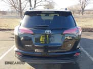 ✅ 2017 Toyota RAV4 LE • VIN: 2T3BFREV6HW543909 • Лот: 41668964. Опубликован ранее на IAAI с пробегом 102 452 миль. Бесплатный доступ к архиву аукционных продаж из США и подробный отчёт об истории автомобиля на DreamBid. Изображение 16.