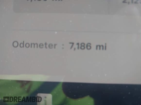 ✅ 2025 Tesla Model Y Performance • VIN: 7SAYGDEF9SA341176 • Lot: 42299429. Wystawiony na IAAI z przebiegiem 7 186 mil. Bezpłatny archiwum sprzedaży aukcyjnych z USA i szczegółowy raport historii pojazdu na DreamBid. Zdjęcie 14.