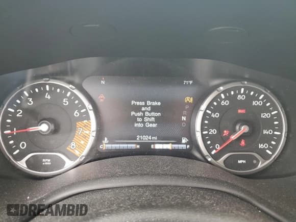 ✅ 2022 Jeep Renegade Limited • VIN: ZACNJDD1XNPN63391 • Lot: 59011135. Wystawiony na Copart z przebiegiem 21 024 mil. Bezpłatny archiwum sprzedaży aukcyjnych z USA i szczegółowy raport historii pojazdu na DreamBid. Zdjęcie 9.