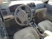 ✅ 2005 Kia Spectra LX • VIN: KNAFE122855117378 • Lot: 80812915. Wystawiony na Copart z przebiegiem Nie podano. Bezpłatny archiwum sprzedaży aukcyjnych z USA i szczegółowy raport historii pojazdu na DreamBid. Zdjęcie 8.