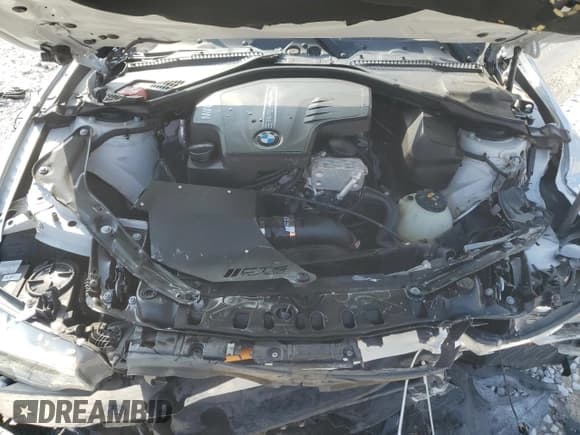 ✅ 2015 BMW 4 Series 428i • VIN: WBA3V5C5XFP751736 • Lot: 89440645. Wystawiony na Copart z przebiegiem 64 903 mil. Bezpłatny archiwum sprzedaży aukcyjnych z USA i szczegółowy raport historii pojazdu na DreamBid. Zdjęcie 11.