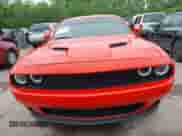 2018 Dodge Challenger R/T z VIN 2C3CDZBT4JH276955, wystawiony jako IAAI lot #42149110 z przebiegiem 80 000 mil mil oraz . Historia ofert i sprzedaży dostępna na DreamBid. Obrazek 12.