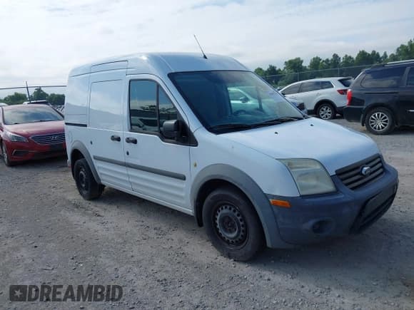 ✅ 2013 Ford Transit Connect XL • VIN: NM0LS7CN7DT160658 • Lot: 42895259. Wystawiony na IAAI z przebiegiem 197 809 mil. Bezpłatny archiwum sprzedaży aukcyjnych z USA i szczegółowy raport historii pojazdu na DreamBid. Zdjęcie 1.