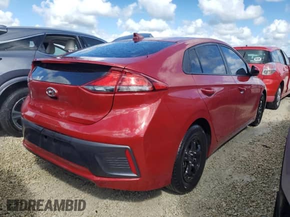 2020 Hyundai Ioniq Blue с VIN KMHC65LC8LU231073, выставлен на аукционе Copart как лот 73961744 с пробегом 48 211 миль миль и Списание • Salvage title. История ставок и продаж доступна на DreamBid. Изображение 3.
