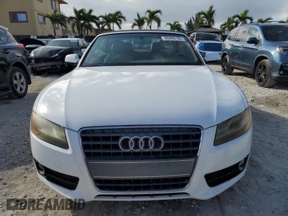 ✅ 2011 Audi A5 Premium Plus • VIN: WAUJFAFH2BN002700 • Lot: 86806185. Listed on Copart with 123,465 mi. Free auction sales archive from the USA and detailed vehicle history report at DreamBid. Image 5.