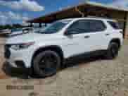 2021 Chevrolet Traverse Premier z VIN 1GNERKKWXMJ195900, wystawiony jako Copart lot #61345015 z przebiegiem 66 033 mil mil oraz Szkoda całkowita • Salvage title. Historia ofert i sprzedaży dostępna na DreamBid. Obrazek 1.