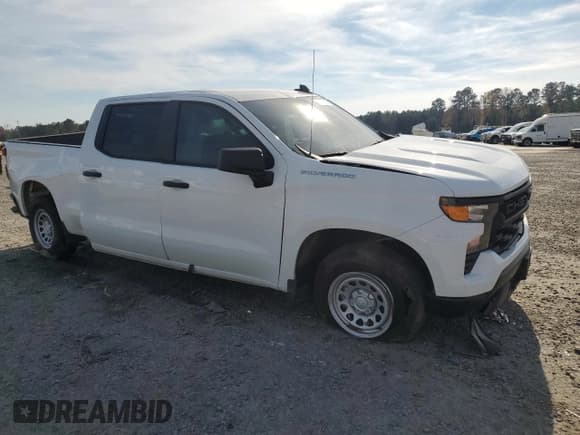 ✅ 2022 Chevrolet Silverado 1500 Work Truck • VIN: 3GCPAAED0NG667666 • Lot: 80274474. Wystawiony na Copart z przebiegiem 47 405 mil. Bezpłatny archiwum sprzedaży aukcyjnych z USA i szczegółowy raport historii pojazdu na DreamBid. Zdjęcie 4.