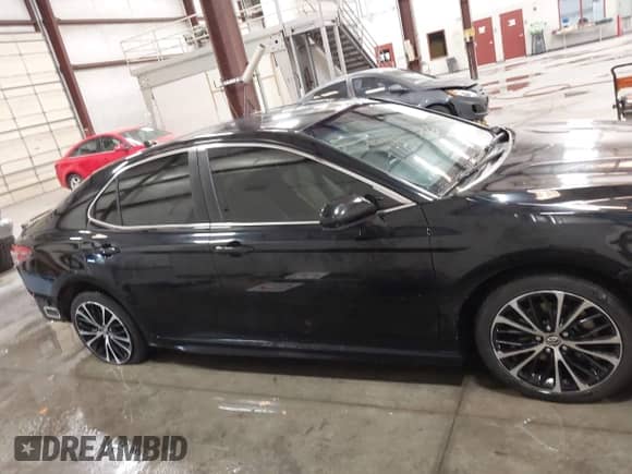 2019 Toyota Camry LE with VIN JTNB11HK0K3080138, listed as a IAAI auction lot 43236866 with 98,032 mi miles and . Bid and sale history available at DreamBid. Image 14.