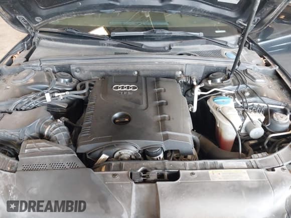 ✅ 2011 Audi A5 Premium Plus • VIN: WAULFAFR1BA006598 • Лот: 42437671. Опубликован ранее на IAAI с пробегом 185 093 миль. Бесплатный доступ к архиву аукционных продаж из США и подробный отчёт об истории автомобиля на DreamBid. Изображение 10.