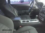 ✅ 2009 Dodge Challenger SE • VIN: 2B3LJ44V09H542619 • Lot: 41647733. Wystawiony na IAAI z przebiegiem 242 410 mil. Bezpłatny archiwum sprzedaży aukcyjnych z USA i szczegółowy raport historii pojazdu na DreamBid. Zdjęcie 5.