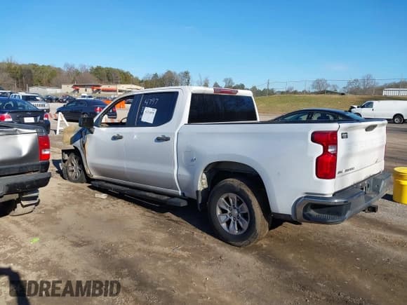 ✅ 2019 Chevrolet Silverado 1500 Work Truck • VIN: 3GCPWAEH5KG194797 • Lot: 41214070. Wystawiony na IAAI z przebiegiem Nie podano. Bezpłatny archiwum sprzedaży aukcyjnych z USA i szczegółowy raport historii pojazdu na DreamBid. Zdjęcie 3.