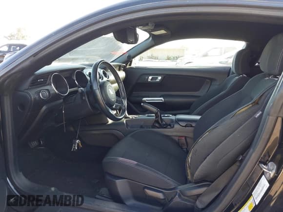 ✅ 2016 Ford Mustang V6 • VIN: 1FA6P8AM4G5284189 • Lot: 43599290. Listed on IAAI with 66,830 mi. Free auction sales archive from the USA and detailed vehicle history report at DreamBid. Image 5.