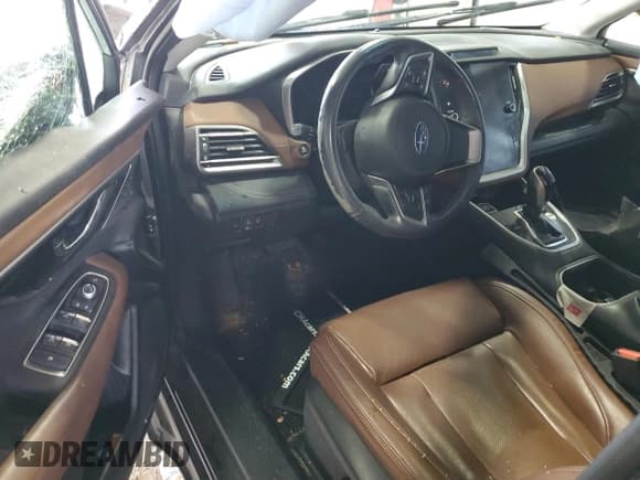 ✅ 2022 Subaru Outback Touring XT • VIN: 4S4BTGPDXN3154847 • Lot: 67821485. Wystawiony na Copart z przebiegiem Nie podano. Bezpłatny archiwum sprzedaży aukcyjnych z USA i szczegółowy raport historii pojazdu na DreamBid. Zdjęcie 8.