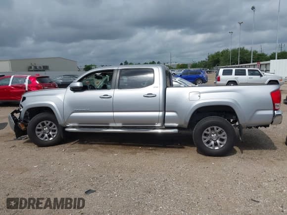 ✅ 2017 Toyota Tacoma SR5 • VIN: 5TFBZ5DN7HX002249 • Lot: 42136759. Listed on IAAI with 144,477 mi. Free auction sales archive from the USA and detailed vehicle history report at DreamBid. Image 15.